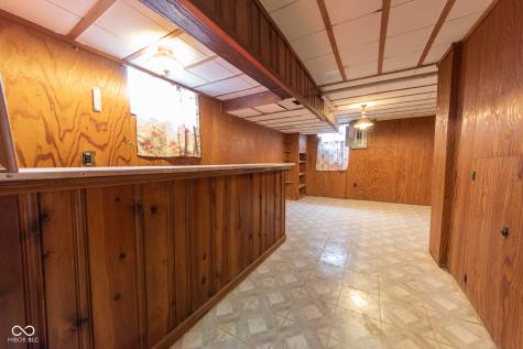 2429 Washington Street Columbus IN 47201