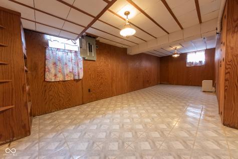 2429 Washington Street Columbus IN 47201