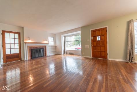 2429 Washington Street Columbus IN 47201