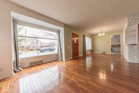 2429 Washington Street Columbus IN 47201