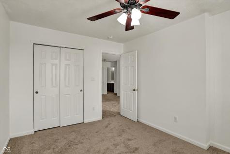 4827 Spring Flower Court Indianapolis IN 46237