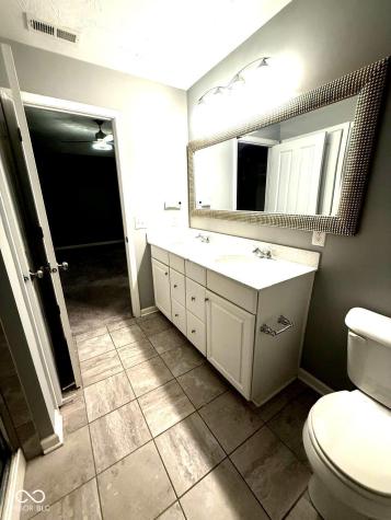 8332 Welder Place Indianapolis IN 46237