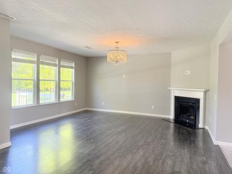 8332 Welder Place Indianapolis IN 46237