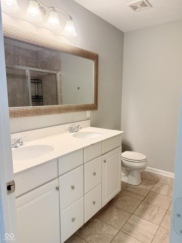8332 Welder Place Indianapolis IN 46237