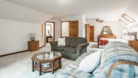 5833 Winthrop Avenue Indianapolis IN 46220