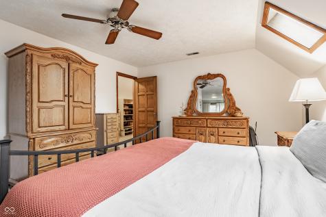 5833 Winthrop Avenue Indianapolis IN 46220