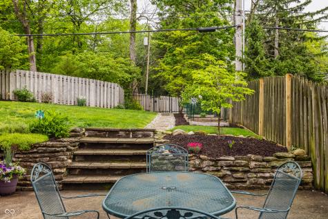 5833 Winthrop Avenue Indianapolis IN 46220