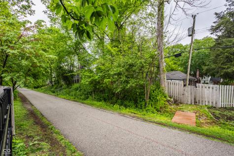 5833 Winthrop Avenue Indianapolis IN 46220