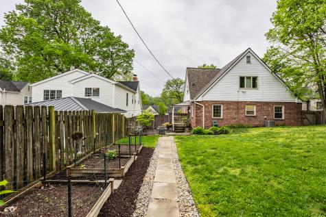 5833 Winthrop Avenue Indianapolis IN 46220