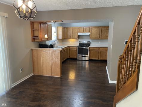 65 E Pine Ridge Drive Westfield IN 46074