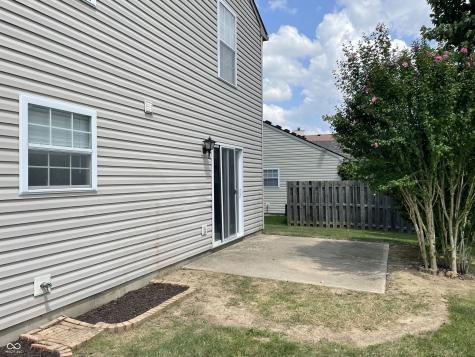 65 E Pine Ridge Drive Westfield IN 46074