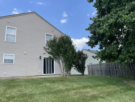 65 E Pine Ridge Drive Westfield IN 46074
