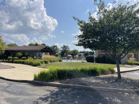 65 E Pine Ridge Drive Westfield IN 46074