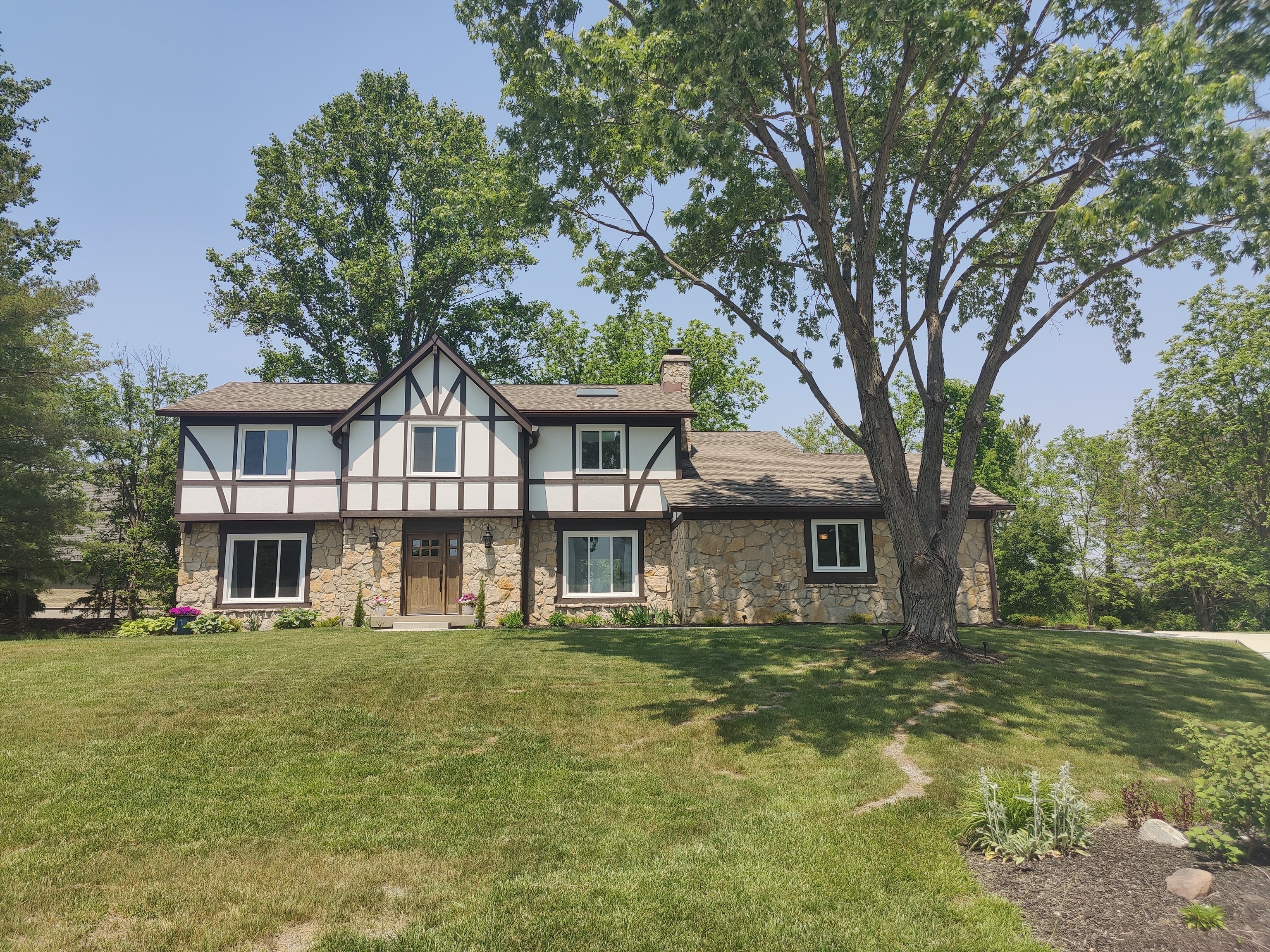 10096 Mill Run Carmel IN 46032