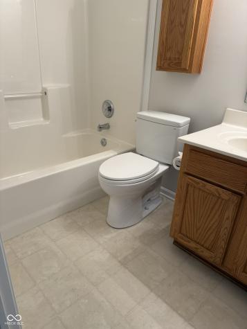 1007 Lincoln Park West Drive Greenwood IN 46142