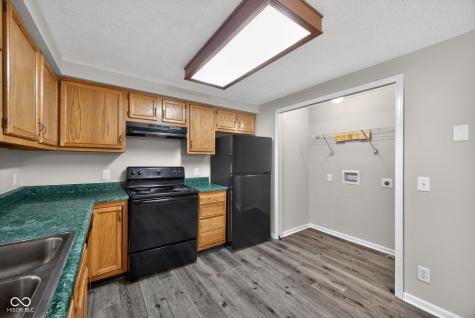 9254 E 39th Place Indianapolis IN 46235