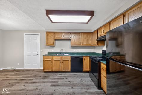 9254 E 39th Place Indianapolis IN 46235