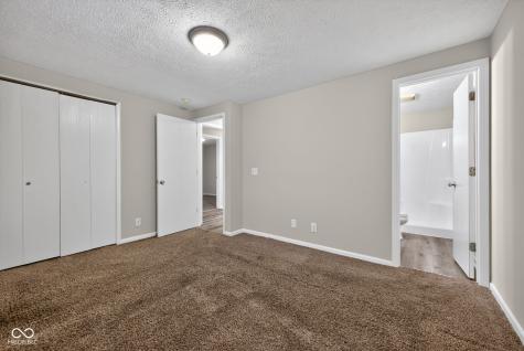 9254 E 39th Place Indianapolis IN 46235