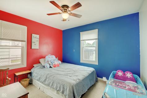 73 S 3rd Avenue Beech Grove IN 46107