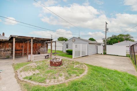 73 S 3rd Avenue Beech Grove IN 46107