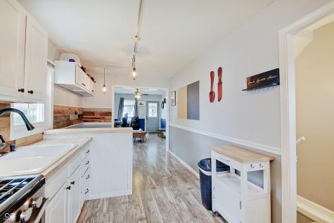73 S 3rd Avenue Beech Grove IN 46107