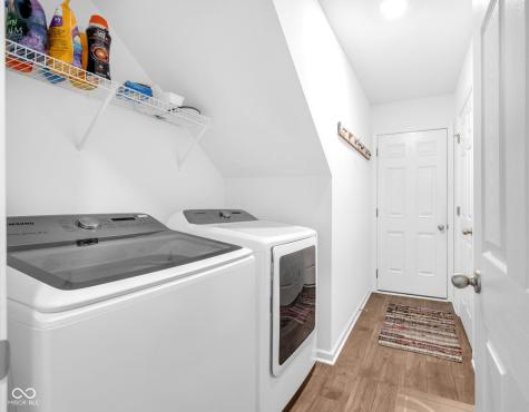 12105 Fall Court Indianapolis IN 46229