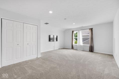 12105 Fall Court Indianapolis IN 46229