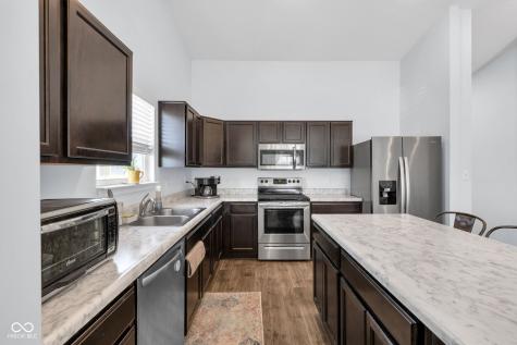 12105 Fall Court Indianapolis IN 46229