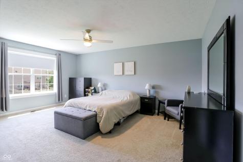 907 Burntwood Way Westfield IN 46074