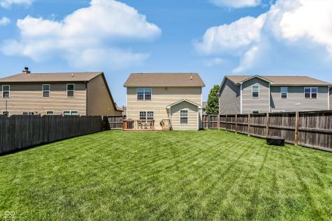 907 Burntwood Way Westfield IN 46074