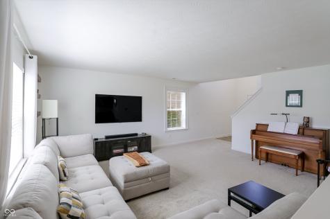 907 Burntwood Way Westfield IN 46074