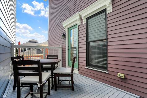2037 Rhettsbury Street Carmel IN 46032