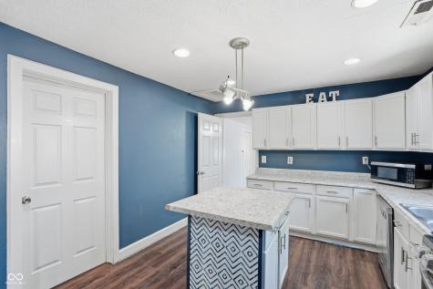 2520 W 60th Street Indianapolis IN 46228