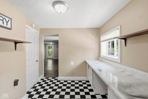 2520 W 60th Street Indianapolis IN 46228