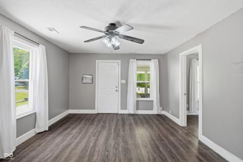 2520 W 60th Street Indianapolis IN 46228