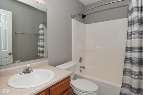 2285 Grand Fir Drive Greenwood IN 46143