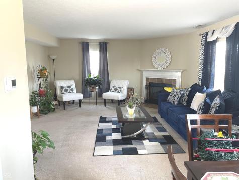 2253 Jaybird Drive Greenfield IN 46140