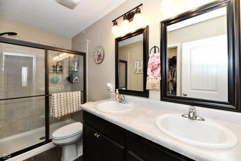1364 Lexington Trail Greenfield IN 46140