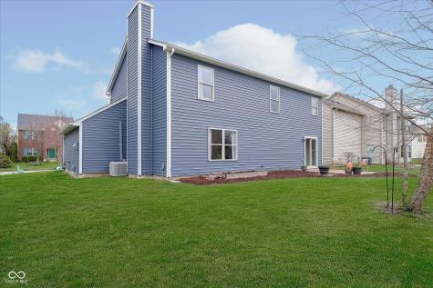 10552 Greenway Drive Fishers IN 46037