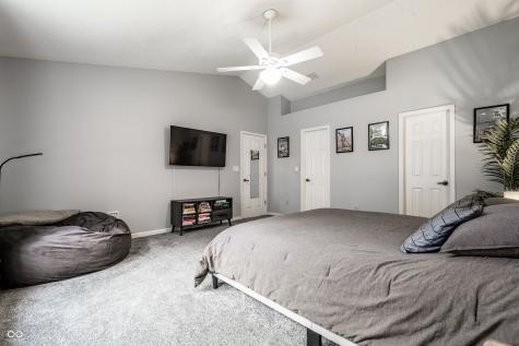 450 E Pine Ridge Drive Westfield IN 46074