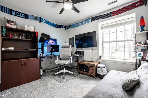 450 E Pine Ridge Drive Westfield IN 46074