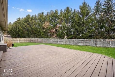 450 E Pine Ridge Drive Westfield IN 46074