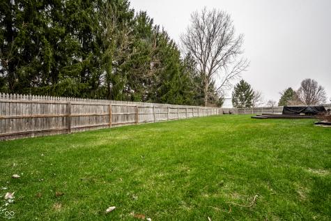 450 E Pine Ridge Drive Westfield IN 46074