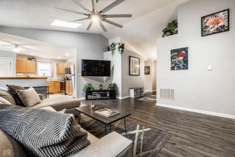 450 E Pine Ridge Drive Westfield IN 46074