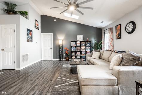 450 E Pine Ridge Drive Westfield IN 46074