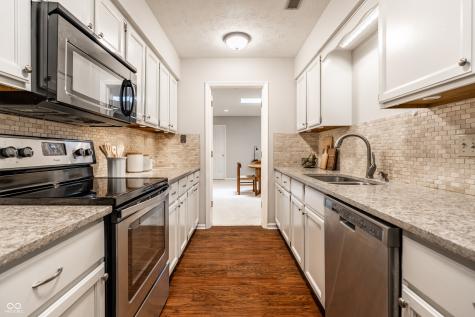 2103 Oak Run North Drive Indianapolis IN 46260