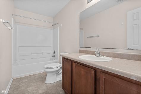 5404 Himalayan Drive Indianapolis IN 46239