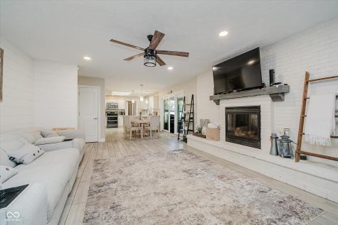 7067 E County Road 200 N Avon IN 46123