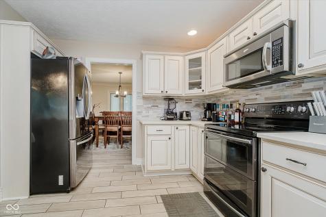 7067 E County Road 200 N Avon IN 46123