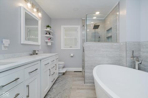 7067 E County Road 200 N Avon IN 46123